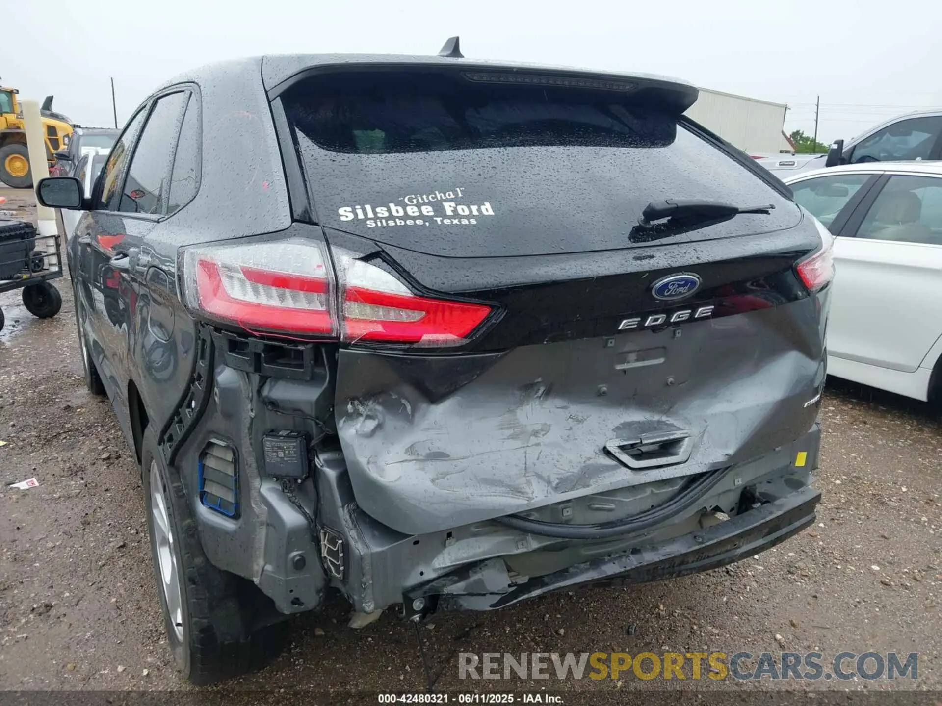 6 Photograph of a damaged car 2FMPK4G99NBA96068 FORD EDGE 2022