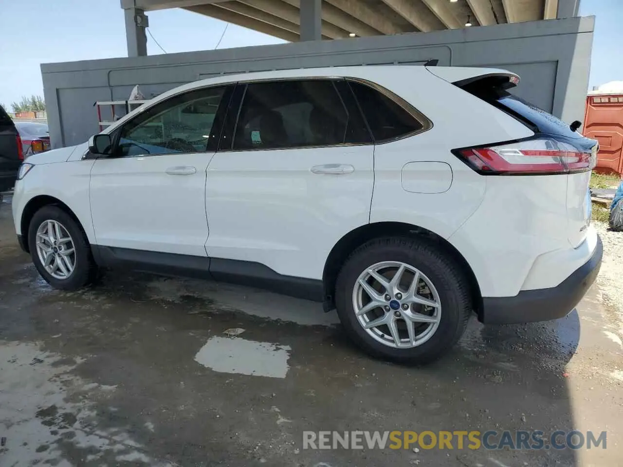 2 Photograph of a damaged car 2FMPK4J91NBA65180 FORD EDGE 2022