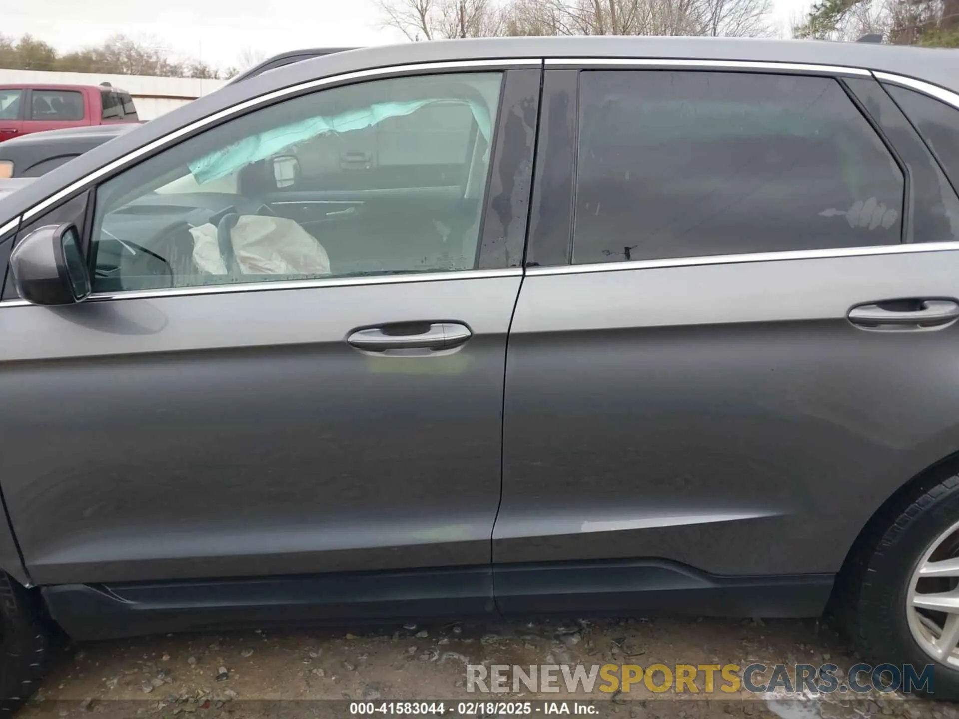 14 Photograph of a damaged car 2FMPK4J91NBA72159 FORD EDGE 2022