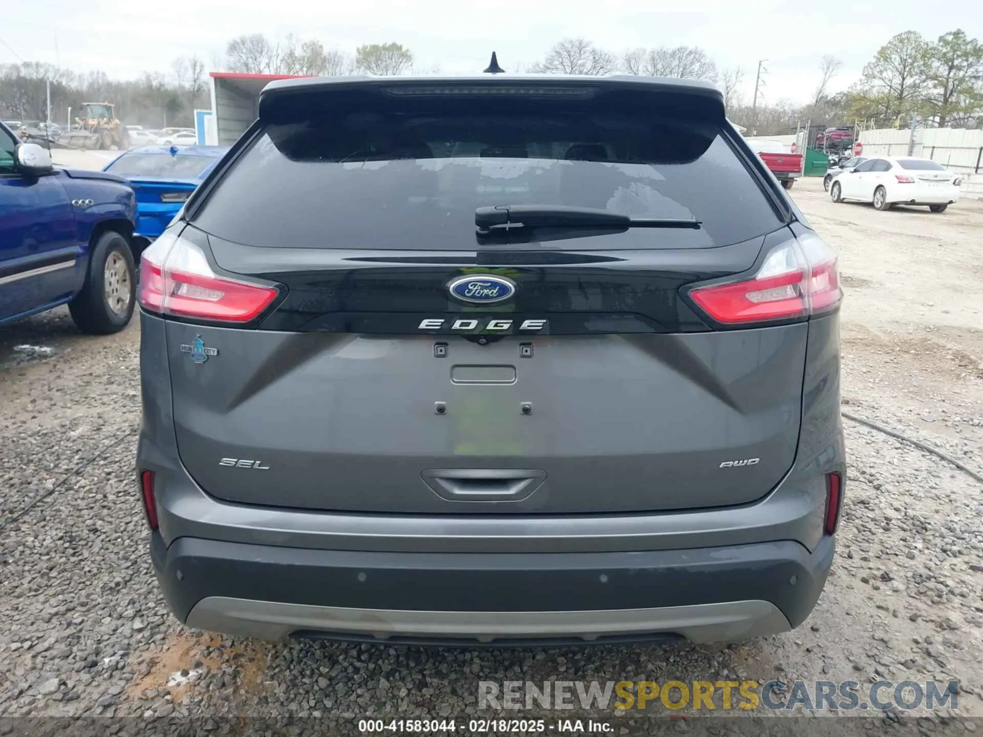 16 Photograph of a damaged car 2FMPK4J91NBA72159 FORD EDGE 2022