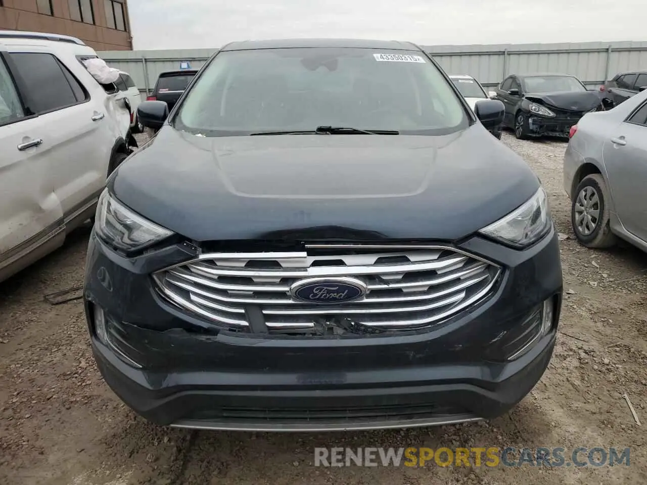 5 Photograph of a damaged car 2FMPK4J91NBA82433 FORD EDGE 2022