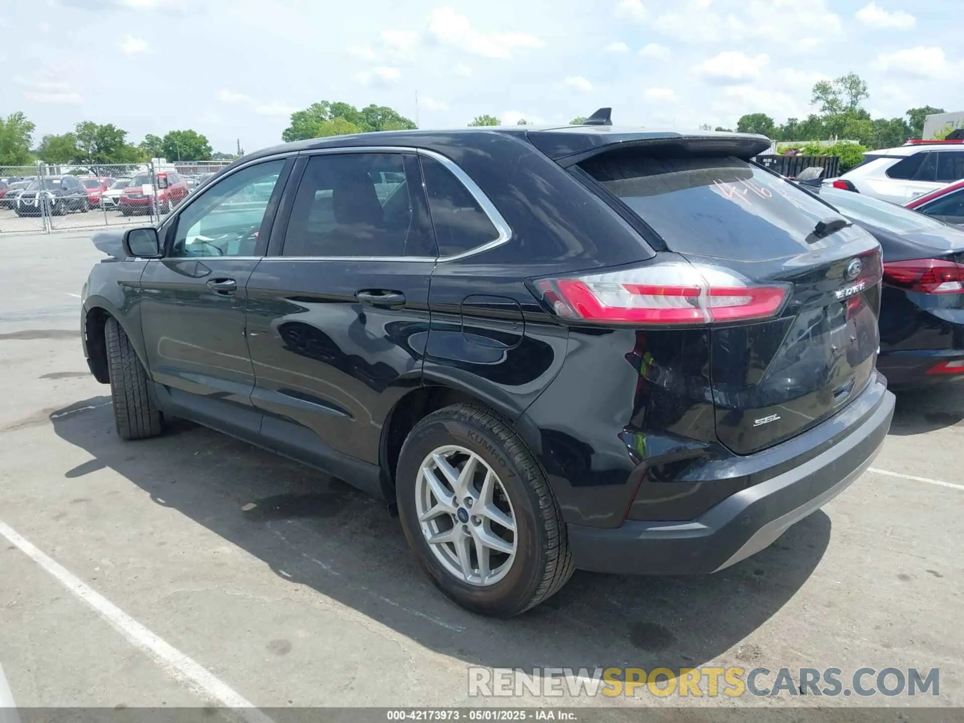 14 Photograph of a damaged car 2FMPK4J92NBA93408 FORD EDGE 2022