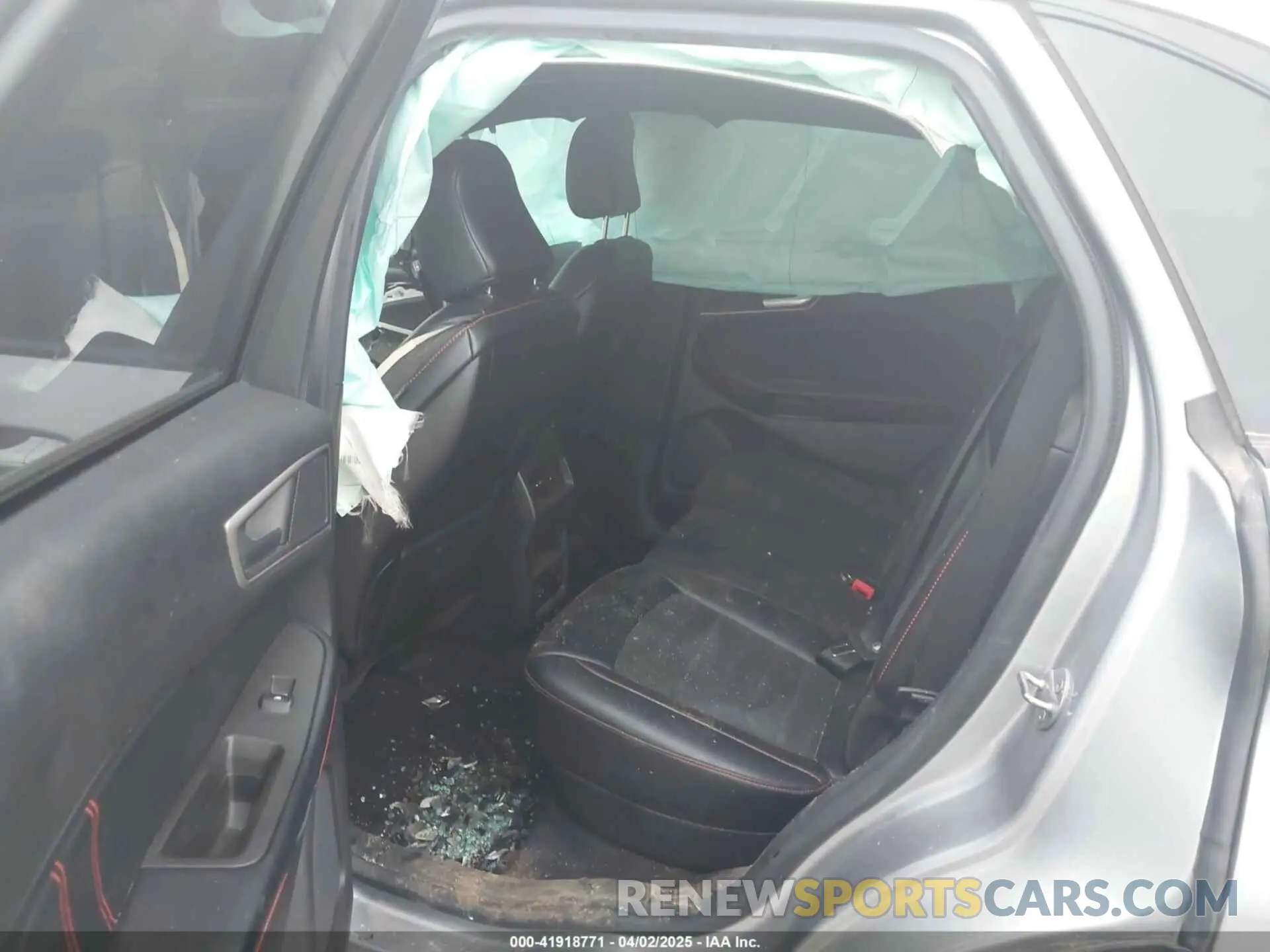 8 Photograph of a damaged car 2FMPK4J93NBA28874 FORD EDGE 2022