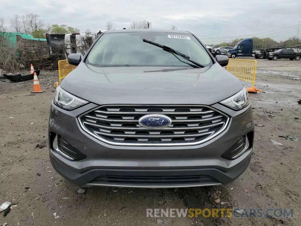 5 Photograph of a damaged car 2FMPK4J94NBA11680 FORD EDGE 2022