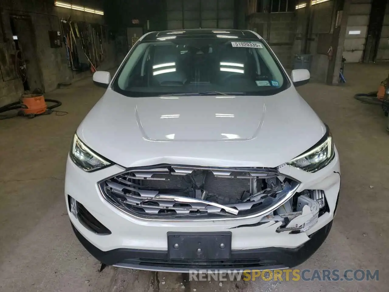 5 Photograph of a damaged car 2FMPK4J94NBA71040 FORD EDGE 2022