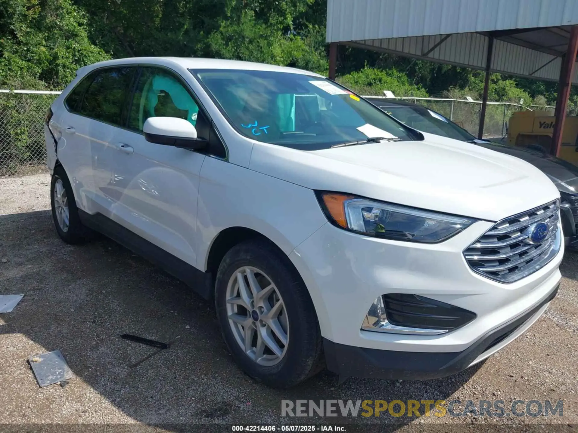 1 Photograph of a damaged car 2FMPK4J94NBA93720 FORD EDGE 2022