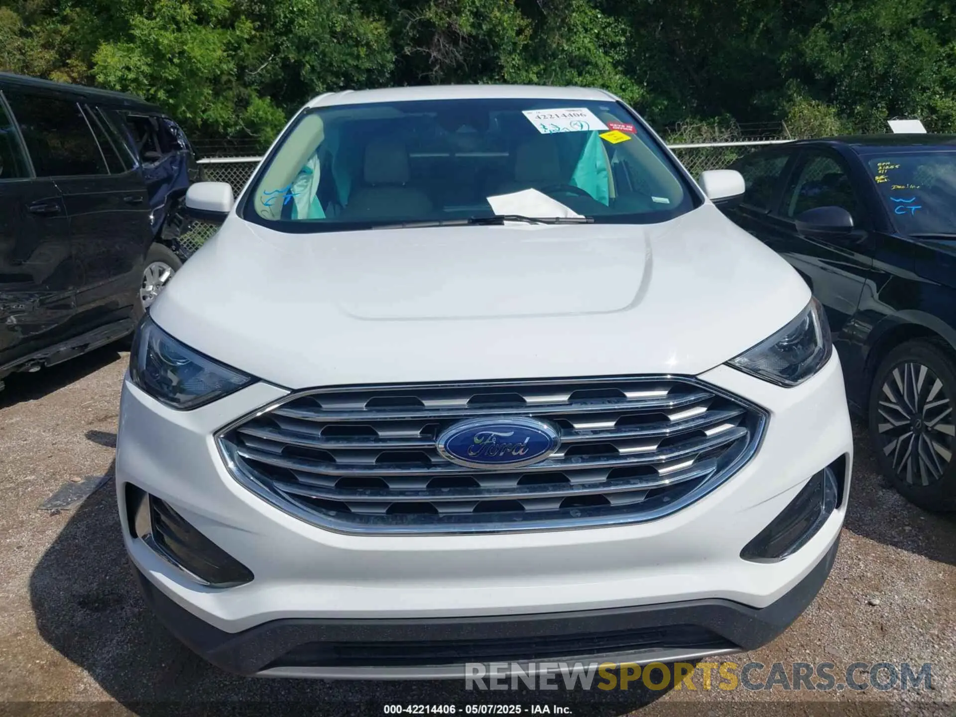 12 Photograph of a damaged car 2FMPK4J94NBA93720 FORD EDGE 2022