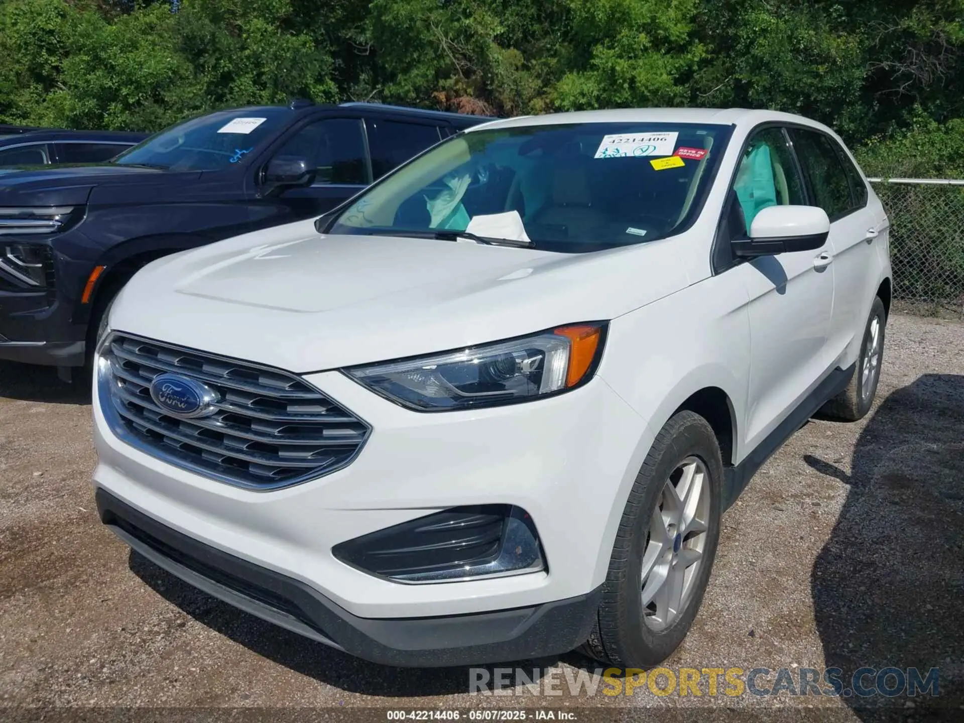 2 Photograph of a damaged car 2FMPK4J94NBA93720 FORD EDGE 2022