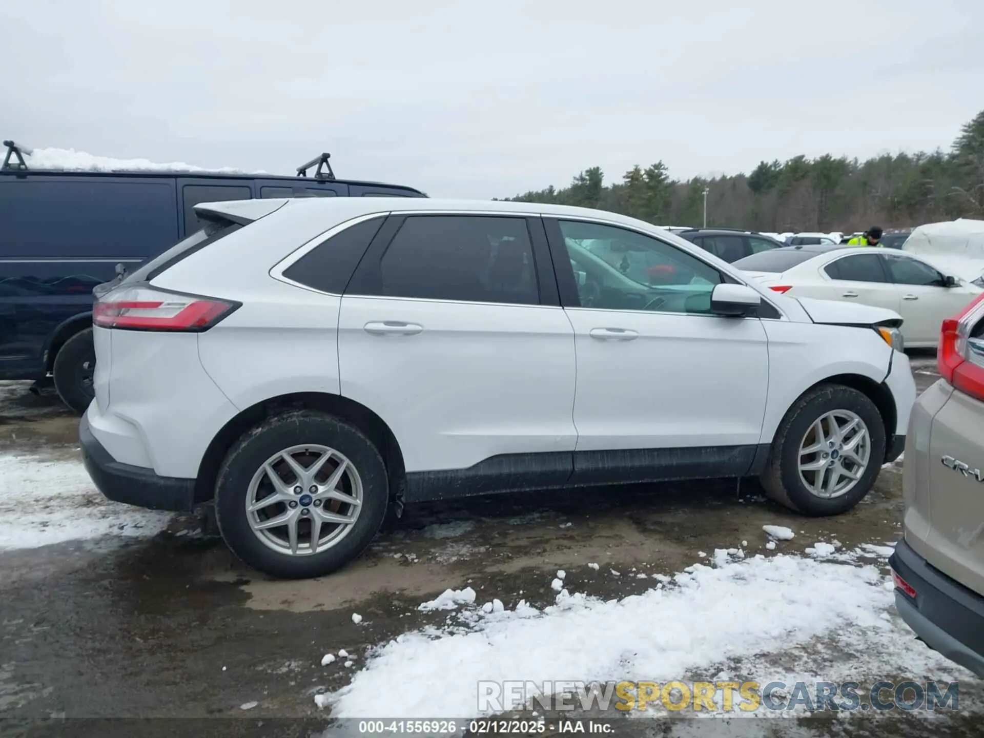 13 Photograph of a damaged car 2FMPK4J95NBA39908 FORD EDGE 2022