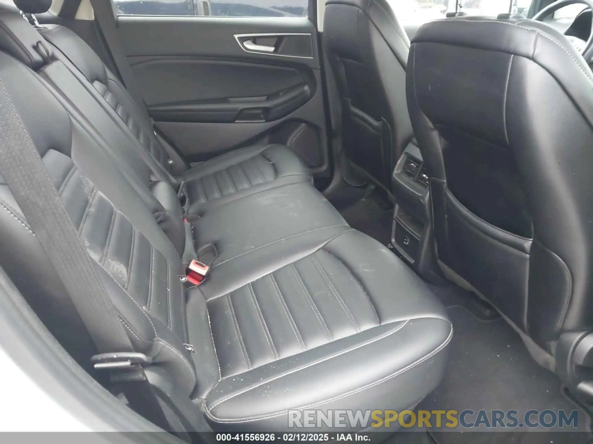 8 Photograph of a damaged car 2FMPK4J95NBA39908 FORD EDGE 2022