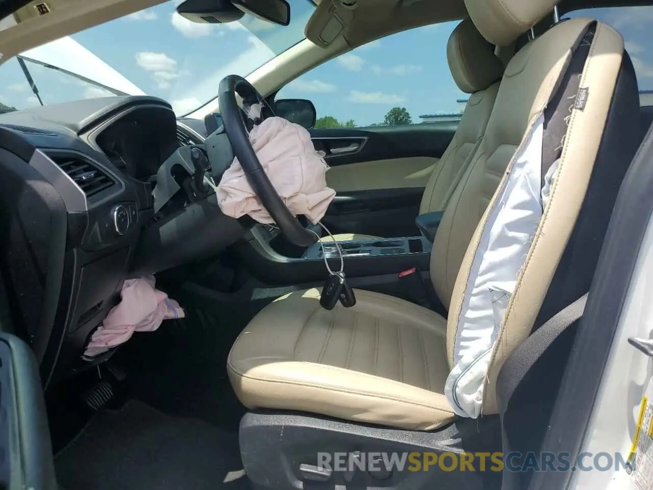 7 Photograph of a damaged car 2FMPK4J96NBA30604 FORD EDGE 2022