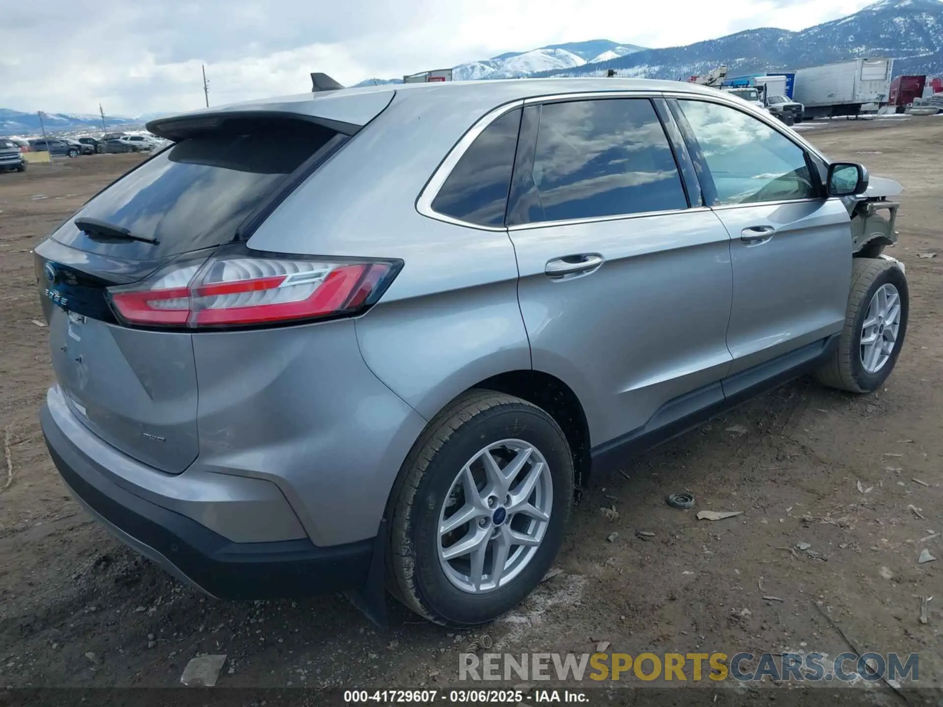 4 Фотография поврежденного автомобиля 2FMPK4J96NBA91094 FORD EDGE 2022
