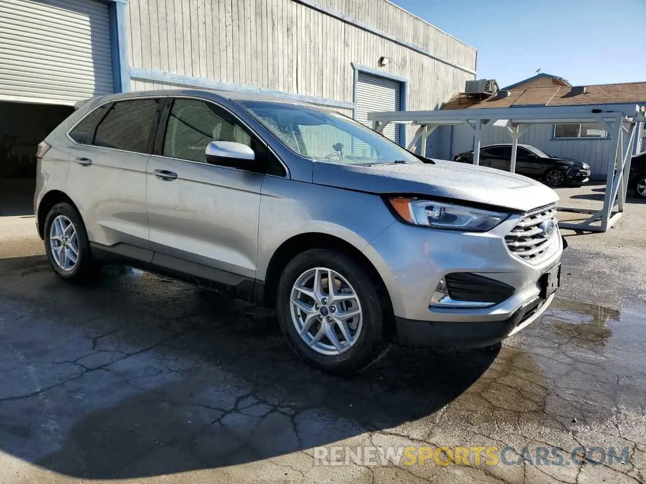 4 Photograph of a damaged car 2FMPK4J97NBA39683 FORD EDGE 2022