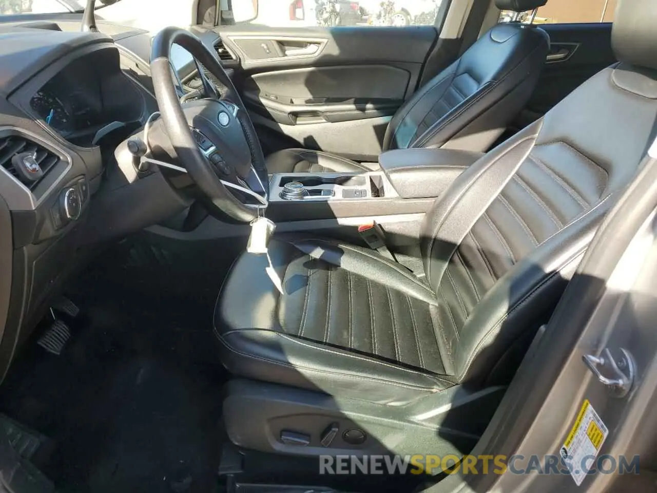 7 Photograph of a damaged car 2FMPK4J97NBA39683 FORD EDGE 2022
