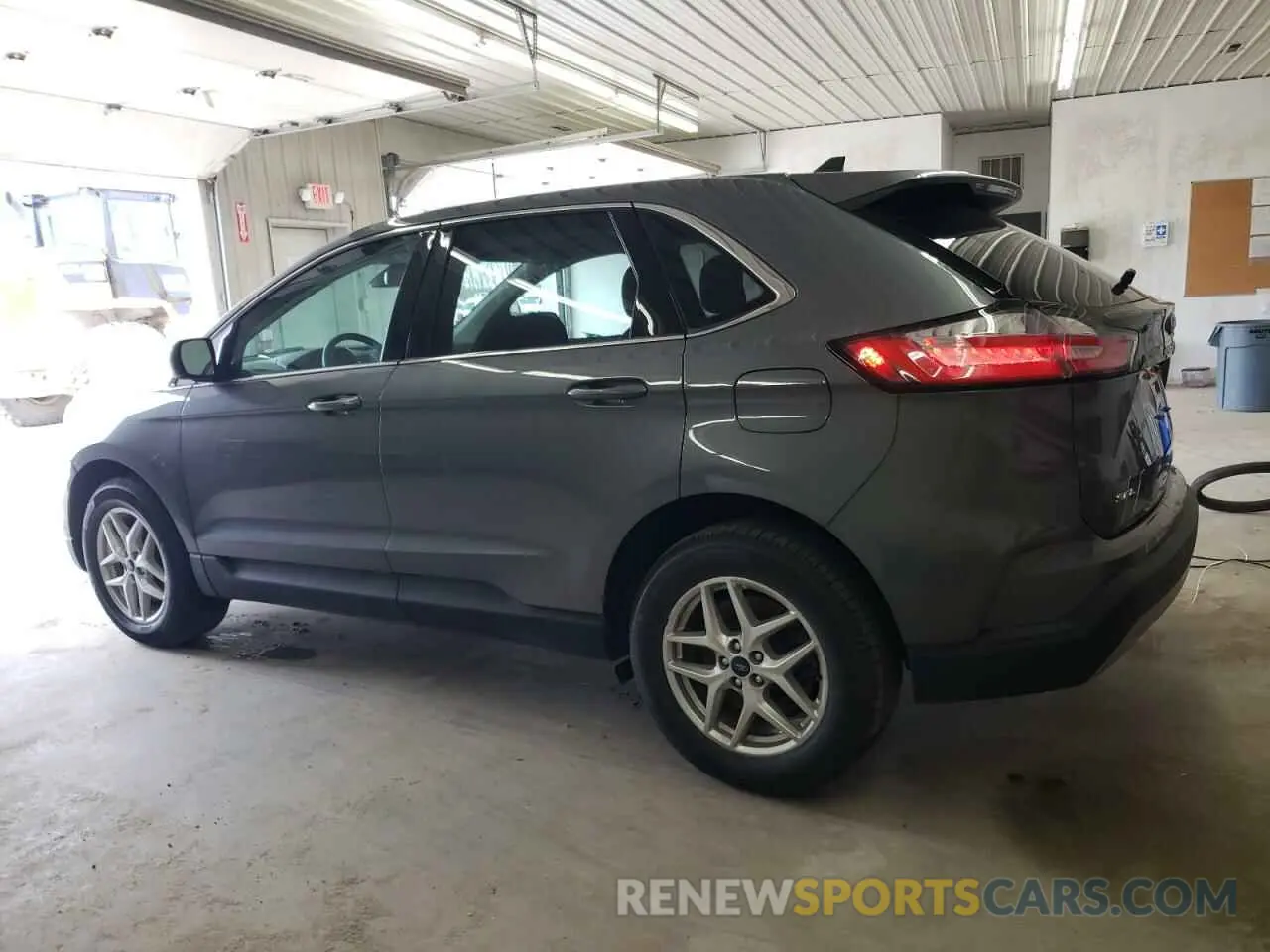 2 Photograph of a damaged car 2FMPK4J97NBA51252 FORD EDGE 2022