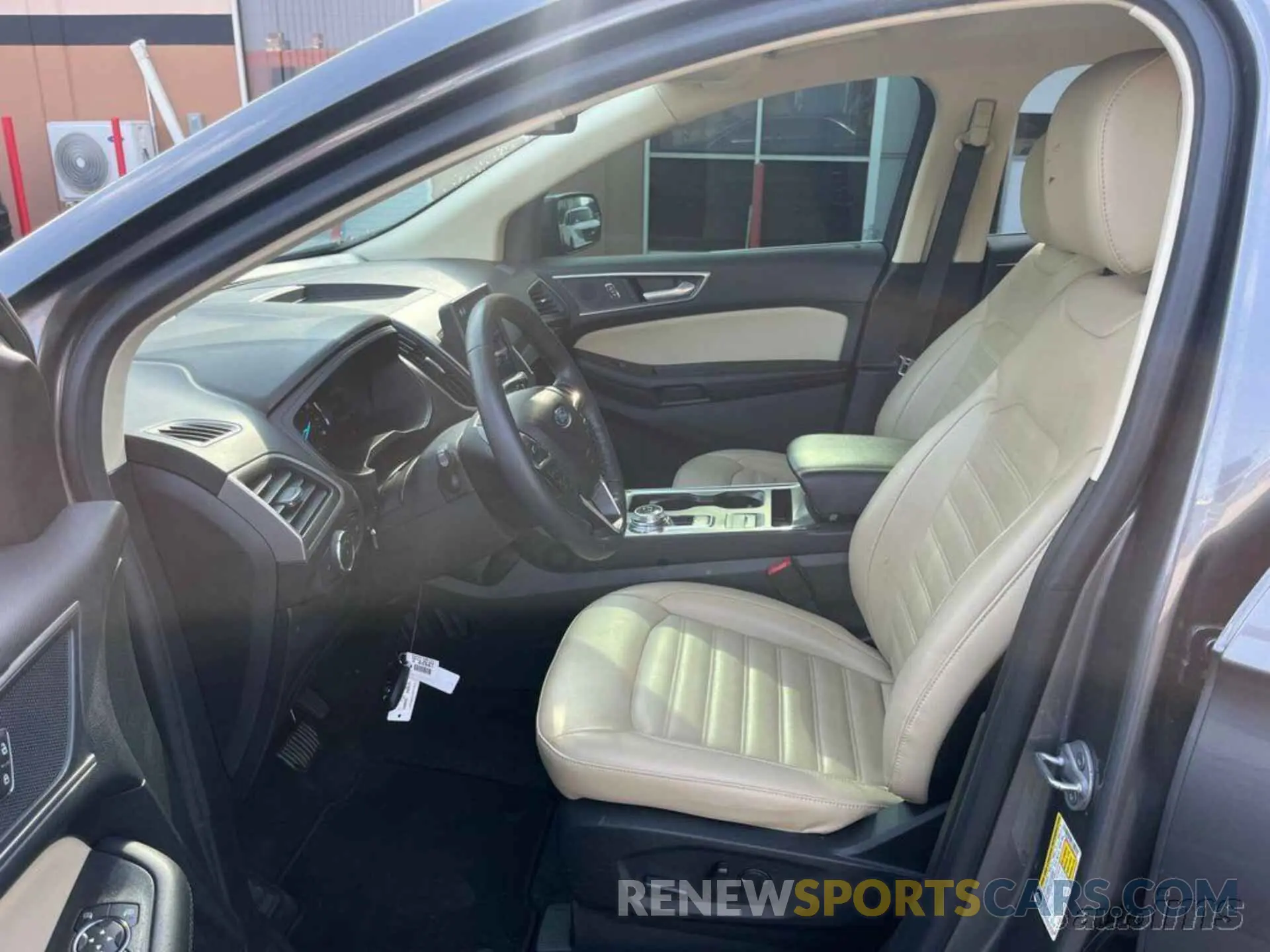 10 Photograph of a damaged car 2FMPK4J97NBA62428 FORD EDGE 2022