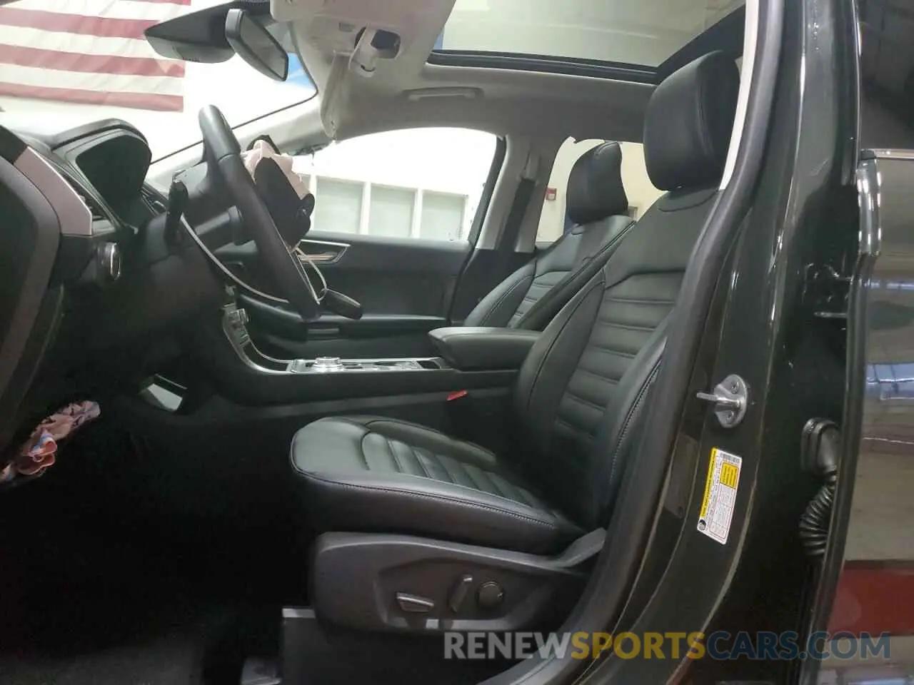 7 Photograph of a damaged car 2FMPK4J97NBB10820 FORD EDGE 2022