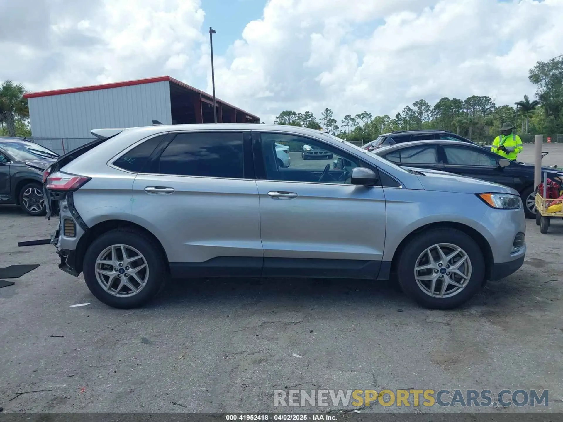 14 Фотография поврежденного автомобиля 2FMPK4J98NBA53639 FORD EDGE 2022