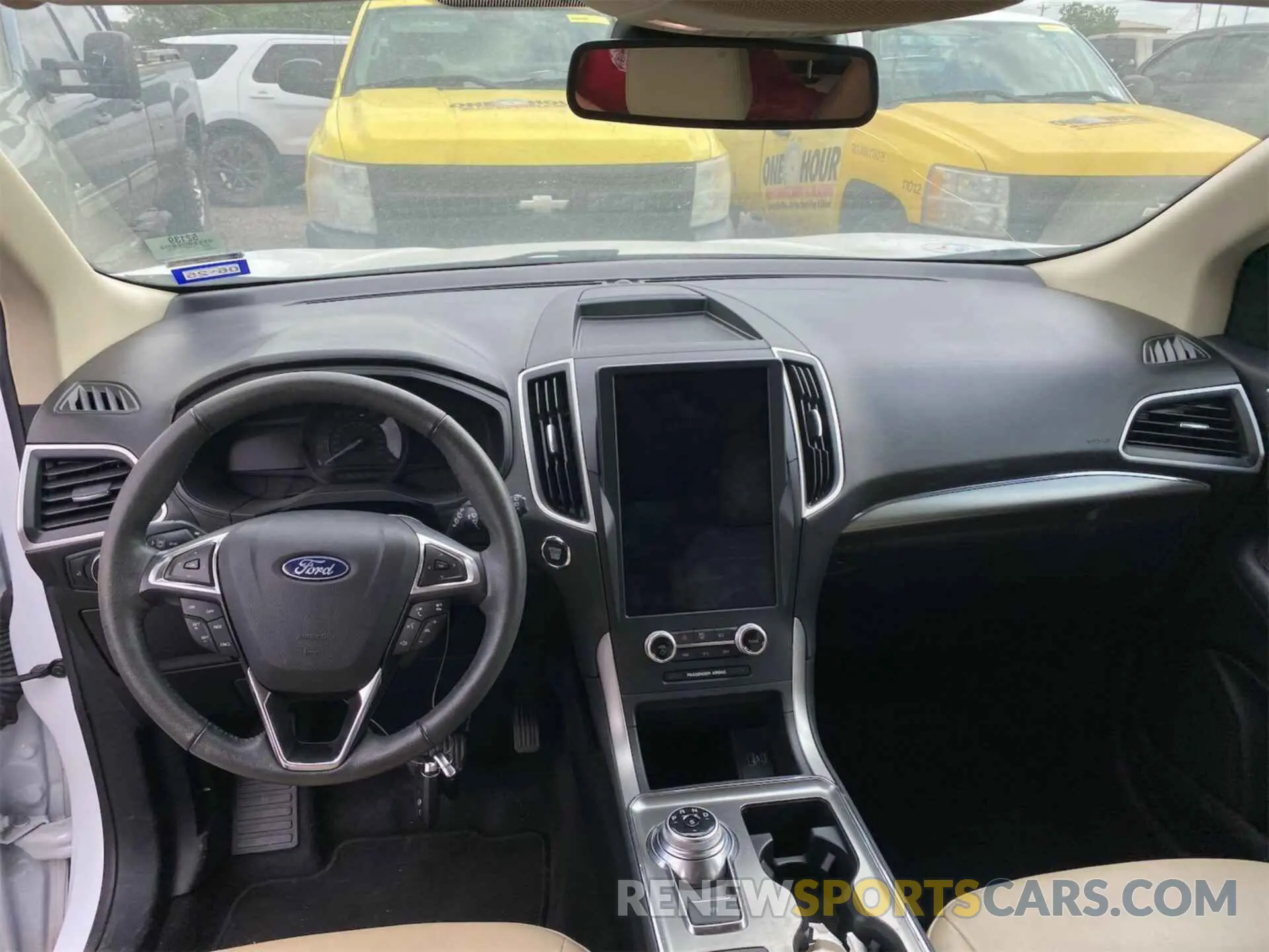 24 Photograph of a damaged car 2FMPK4J98NBA62860 FORD EDGE 2022