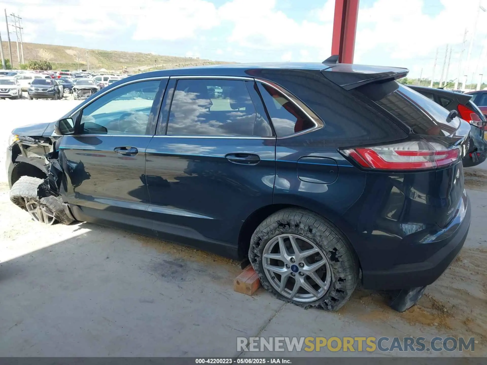 14 Фотография поврежденного автомобиля 2FMPK4J98NBA72773 FORD EDGE 2022