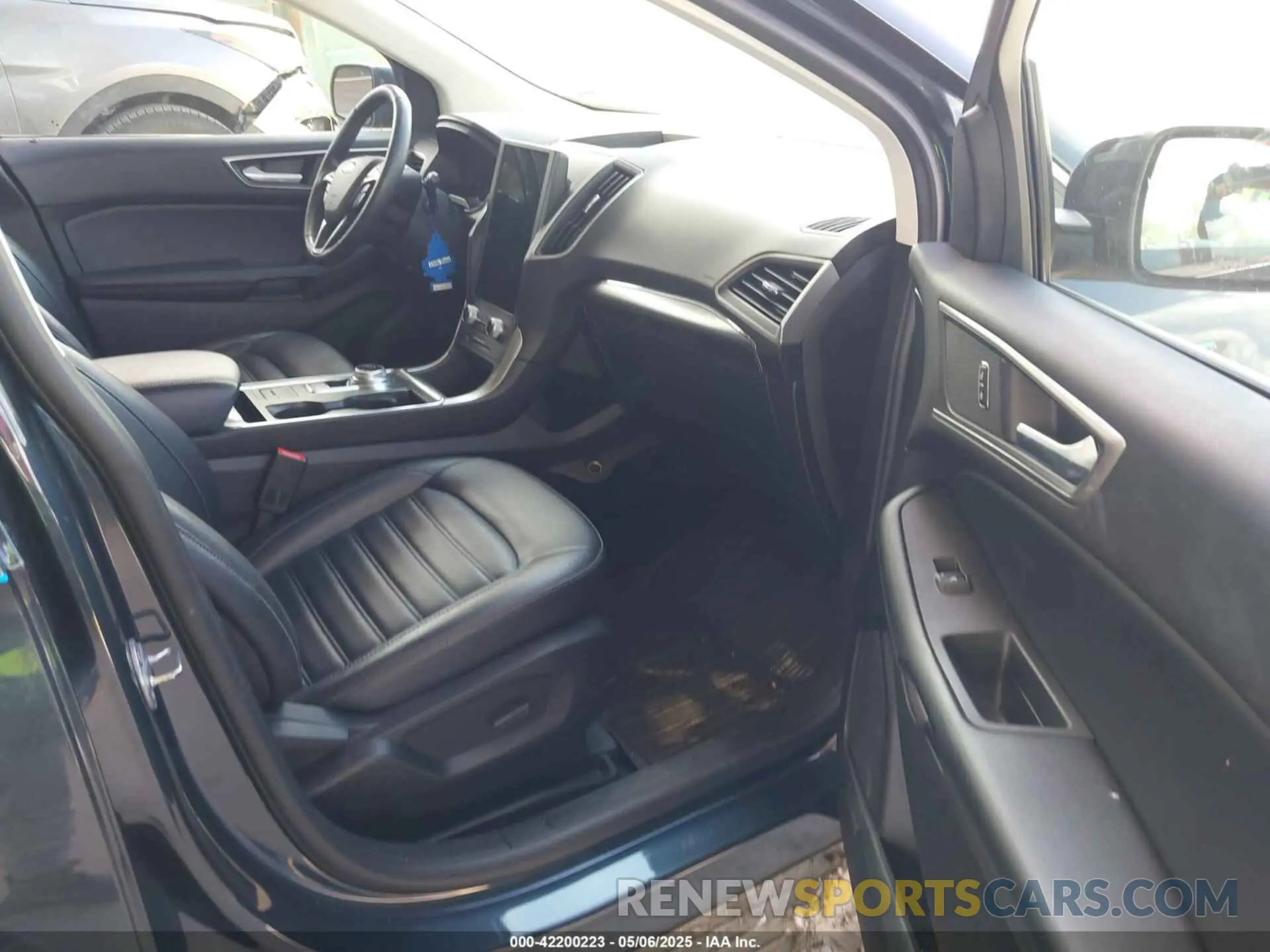 5 Фотография поврежденного автомобиля 2FMPK4J98NBA72773 FORD EDGE 2022