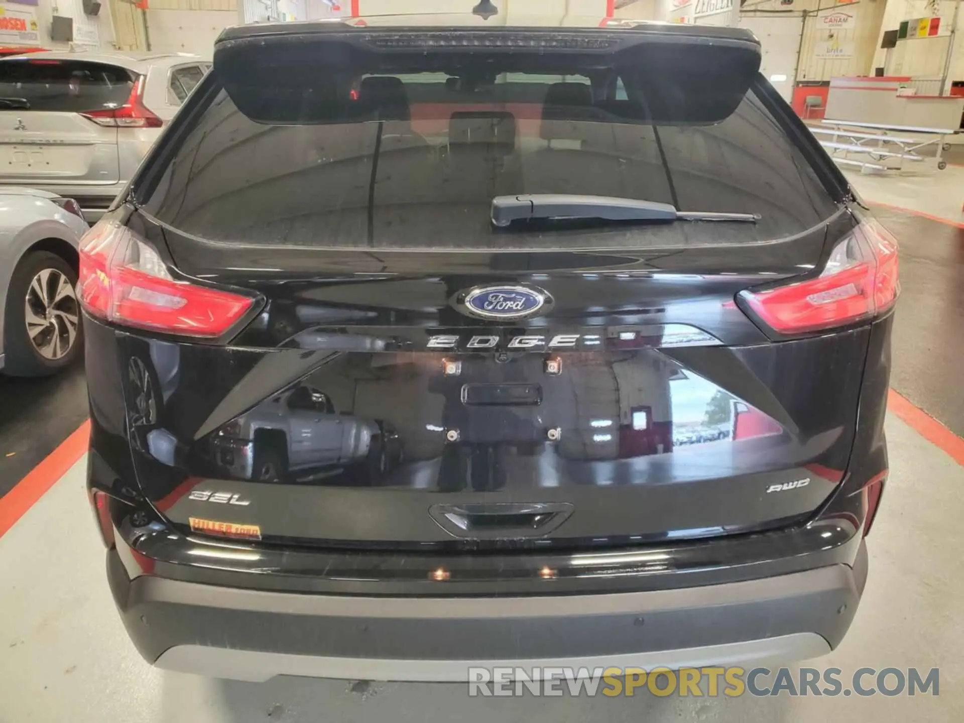 6 Photograph of a damaged car 2FMPK4J99NBA62835 FORD EDGE 2022