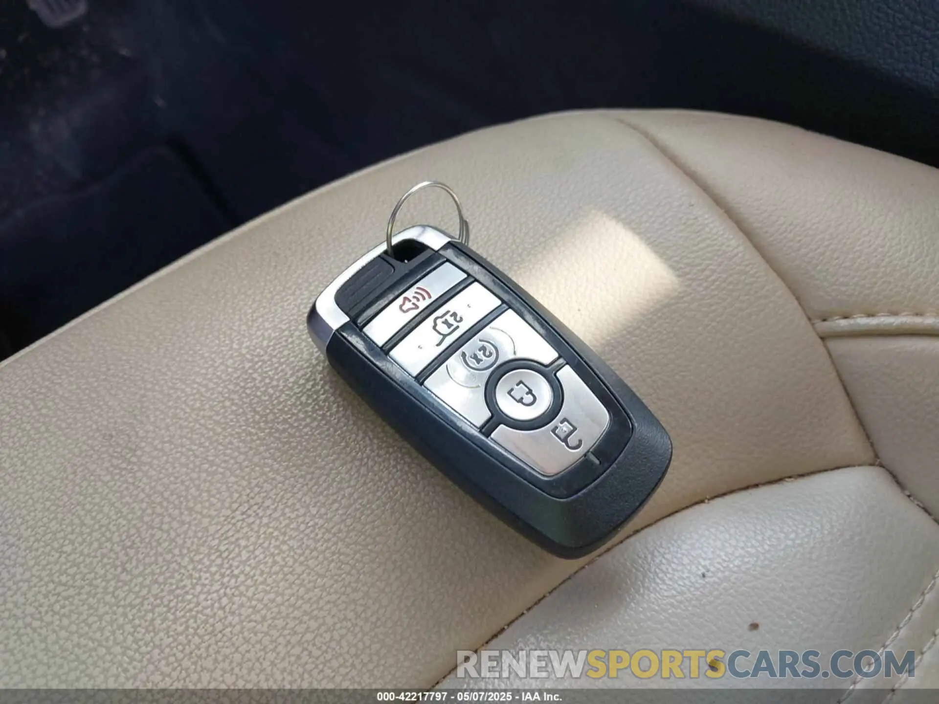 11 Фотография поврежденного автомобиля 2FMPK4J99NBA63502 FORD EDGE 2022