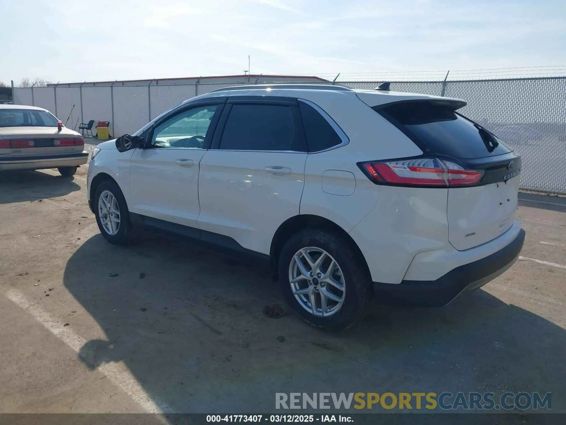 3 Photograph of a damaged car 2FMPK4J99NBA66898 FORD EDGE 2022
