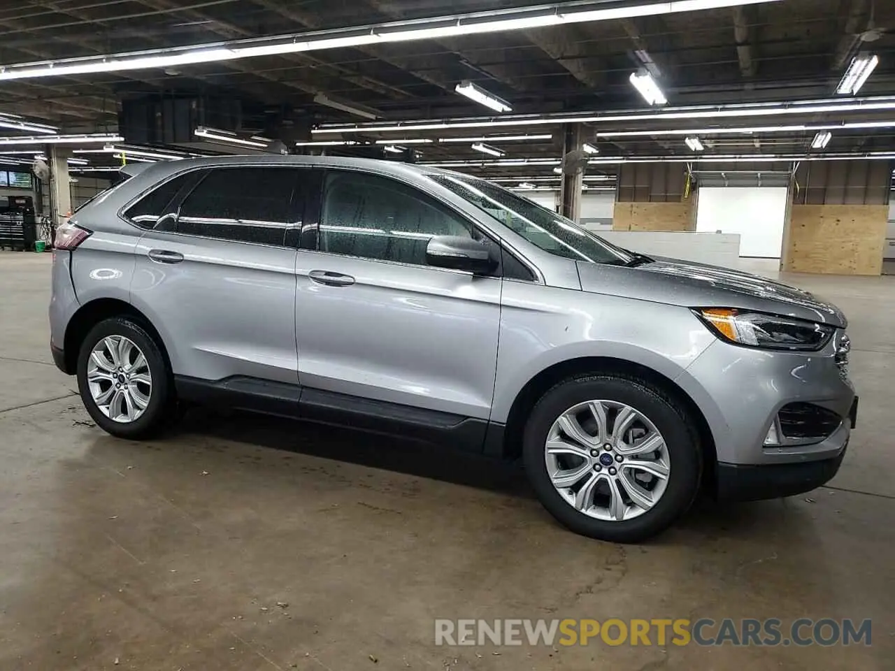 4 Photograph of a damaged car 2FMPK4K90NBA39023 FORD EDGE 2022