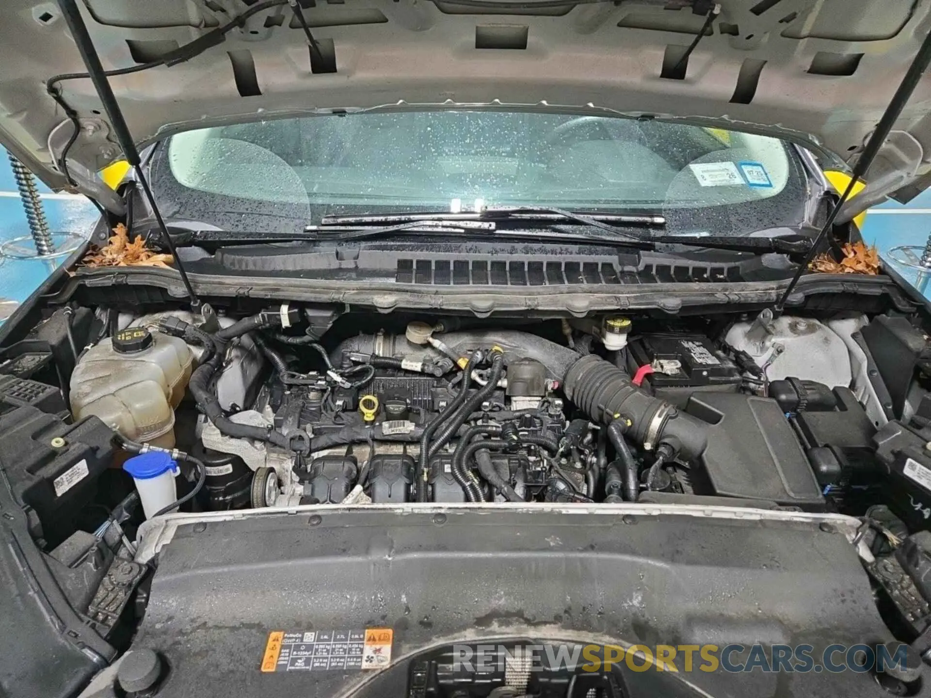 17 Photograph of a damaged car 2FMPK4K90NBA81790 FORD EDGE 2022