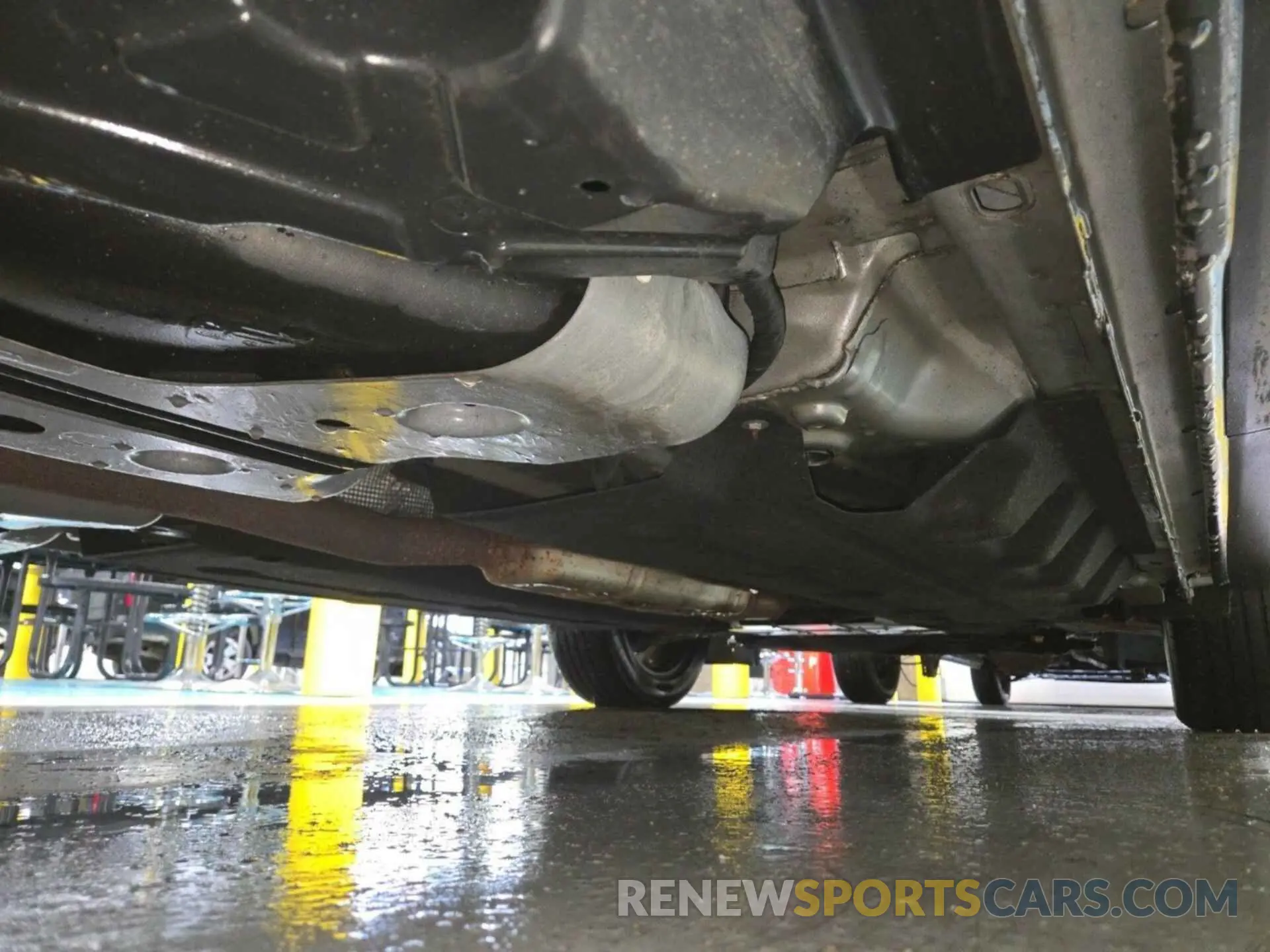 19 Photograph of a damaged car 2FMPK4K90NBA81790 FORD EDGE 2022