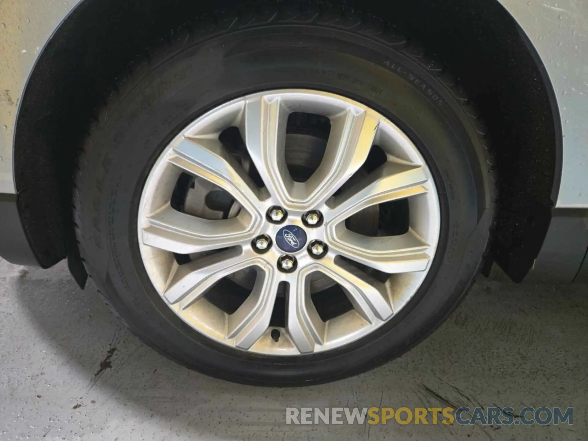 21 Photograph of a damaged car 2FMPK4K90NBA81790 FORD EDGE 2022