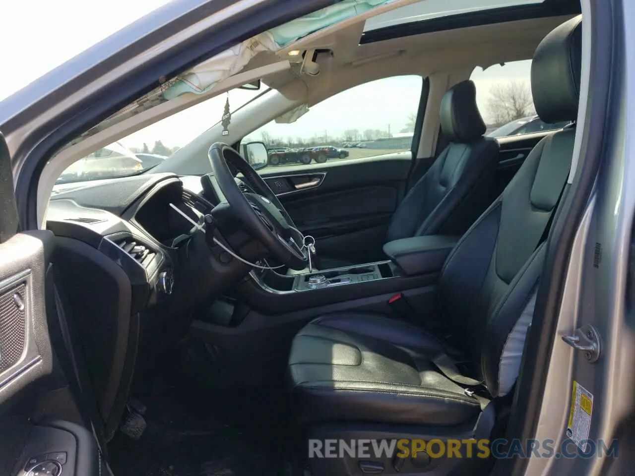 7 Photograph of a damaged car 2FMPK4K90NBA95317 FORD EDGE 2022