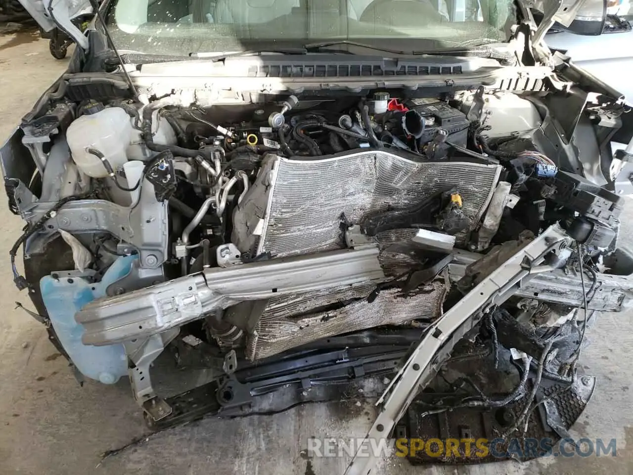 12 Photograph of a damaged car 2FMPK4K91NBA26801 FORD EDGE 2022