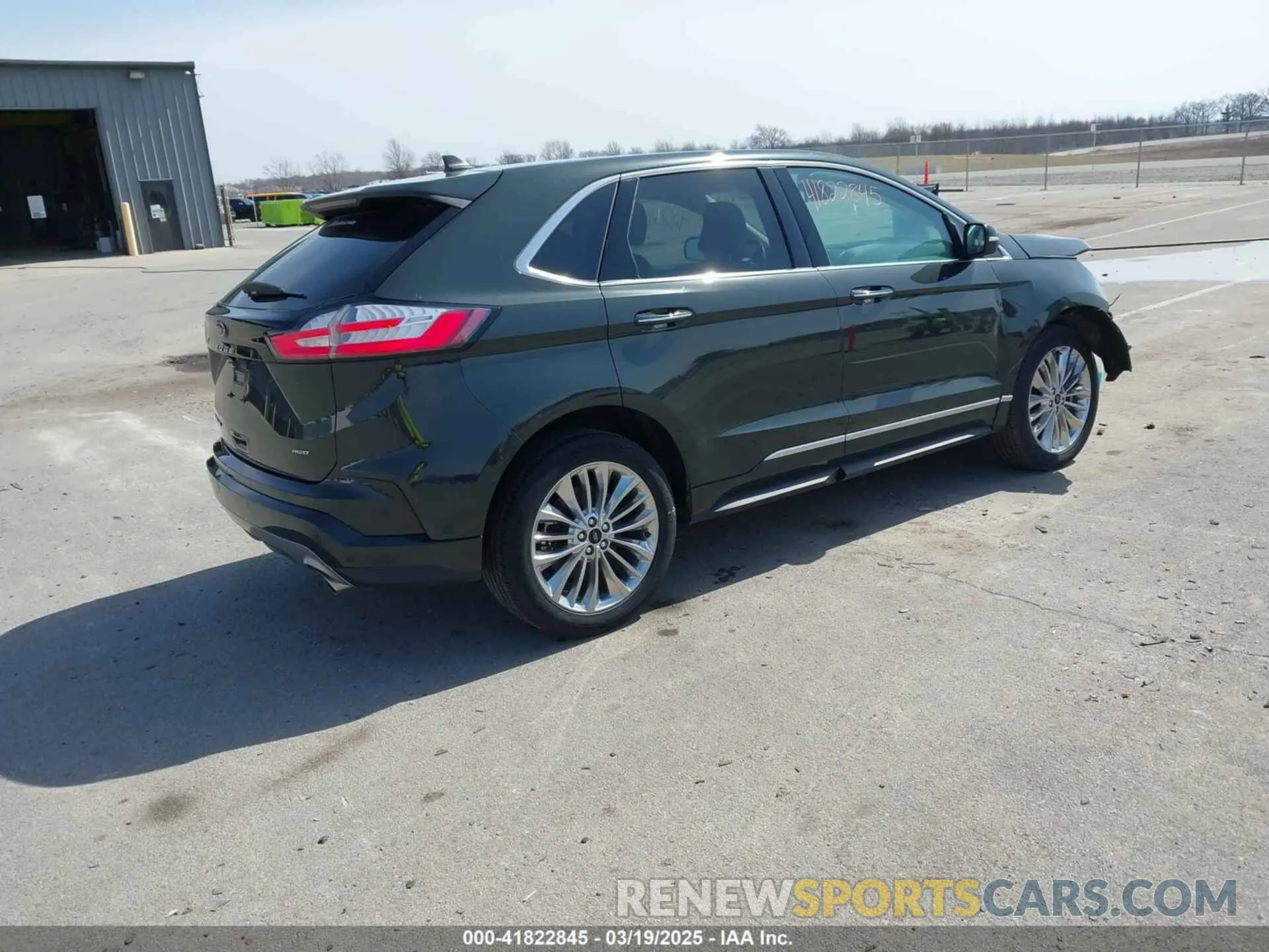 4 Photograph of a damaged car 2FMPK4K91NBA56560 FORD EDGE 2022