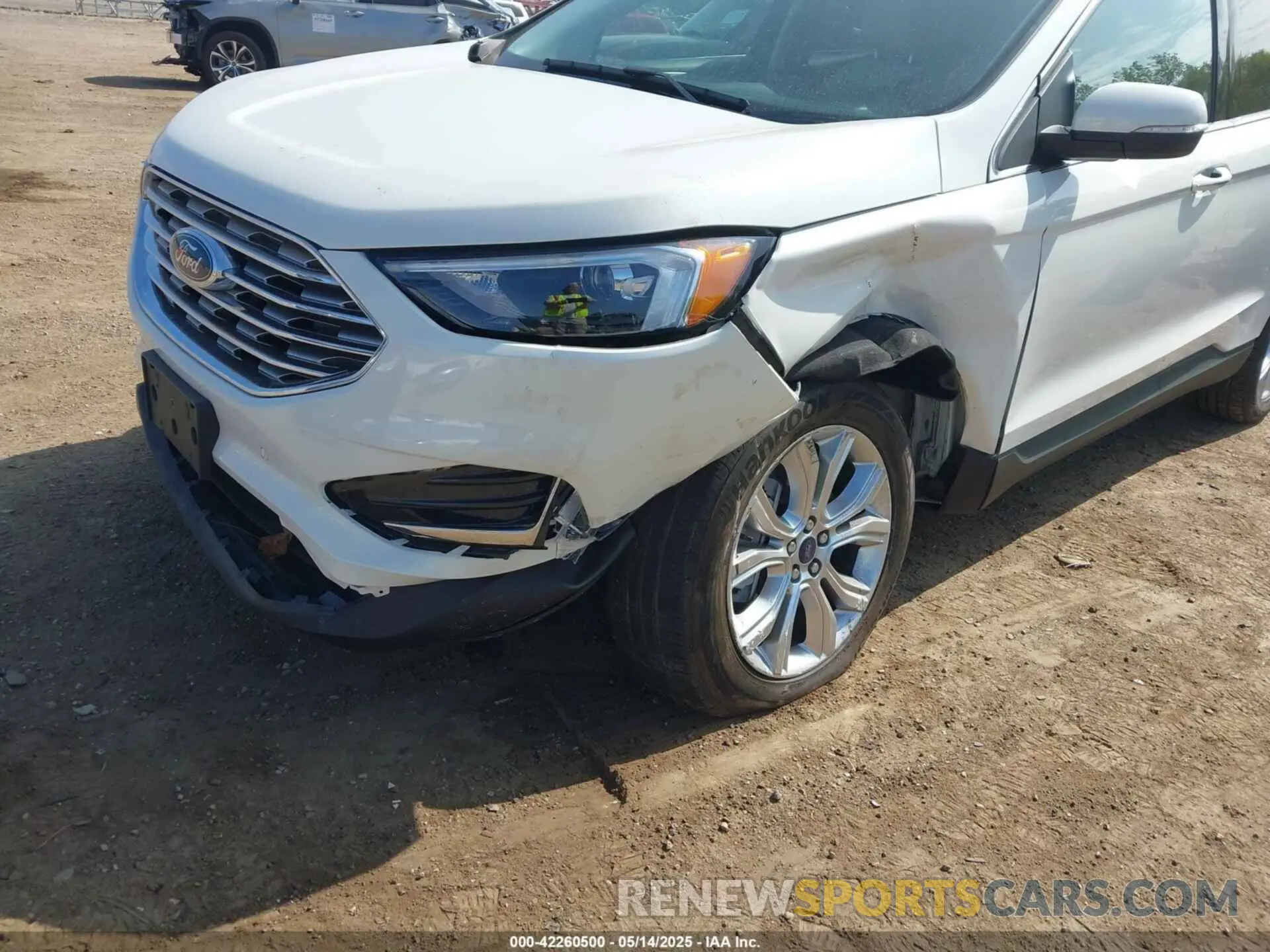 6 Photograph of a damaged car 2FMPK4K91NBA67249 FORD EDGE 2022