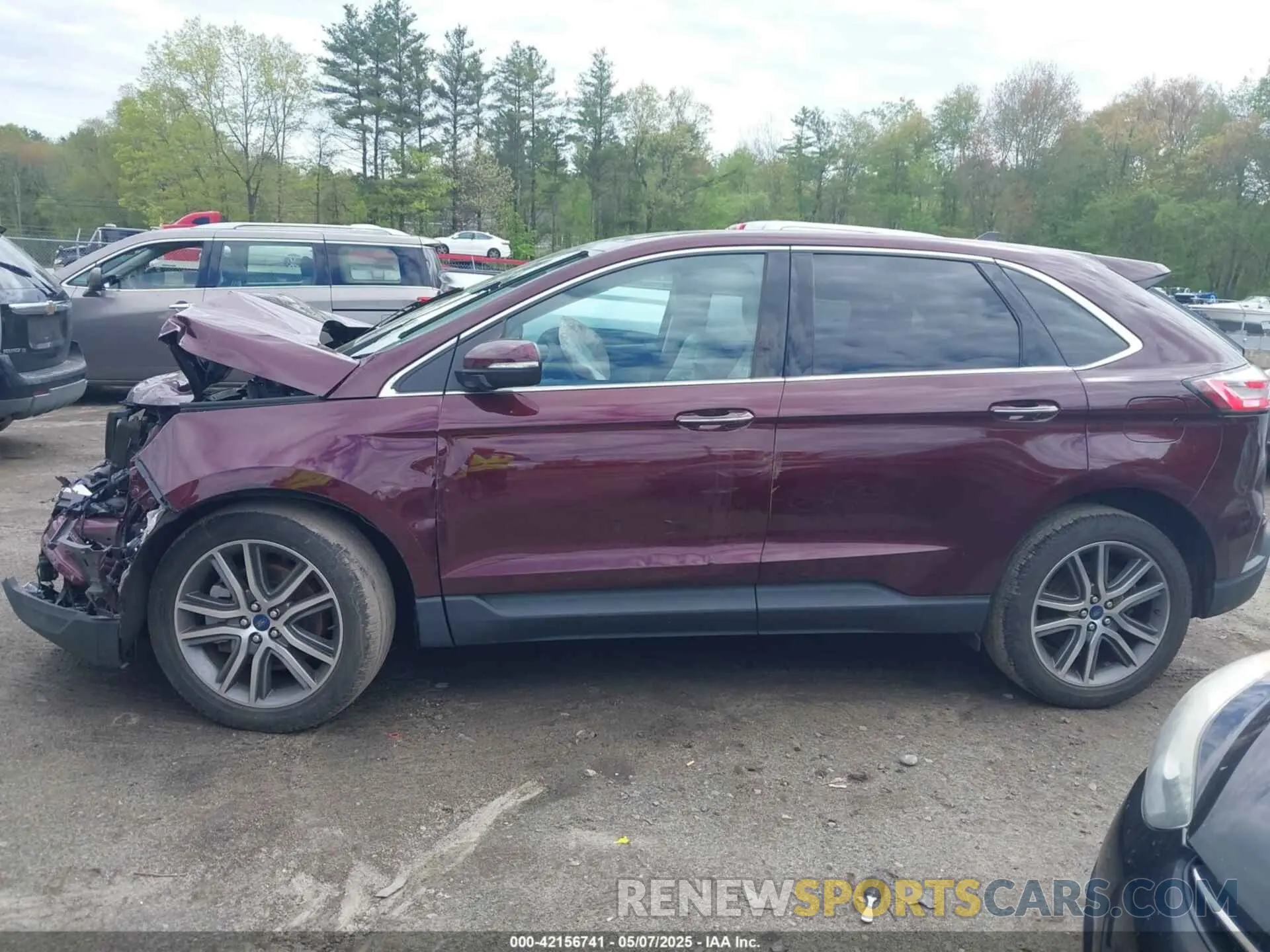 14 Photograph of a damaged car 2FMPK4K92NBA05147 FORD EDGE 2022