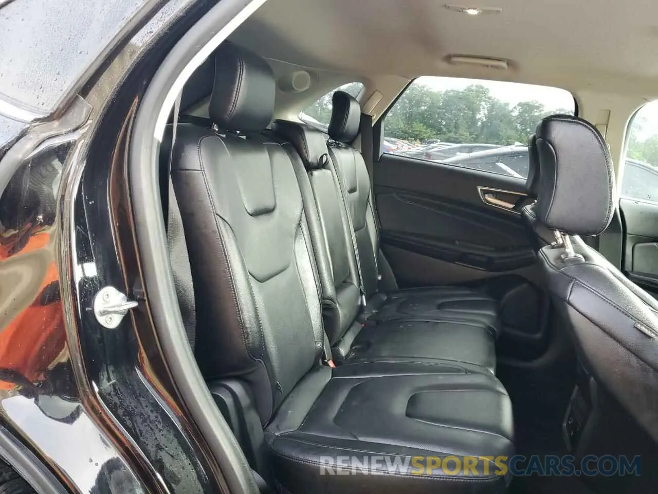 11 Photograph of a damaged car 2FMPK4K92NBB05541 FORD EDGE 2022