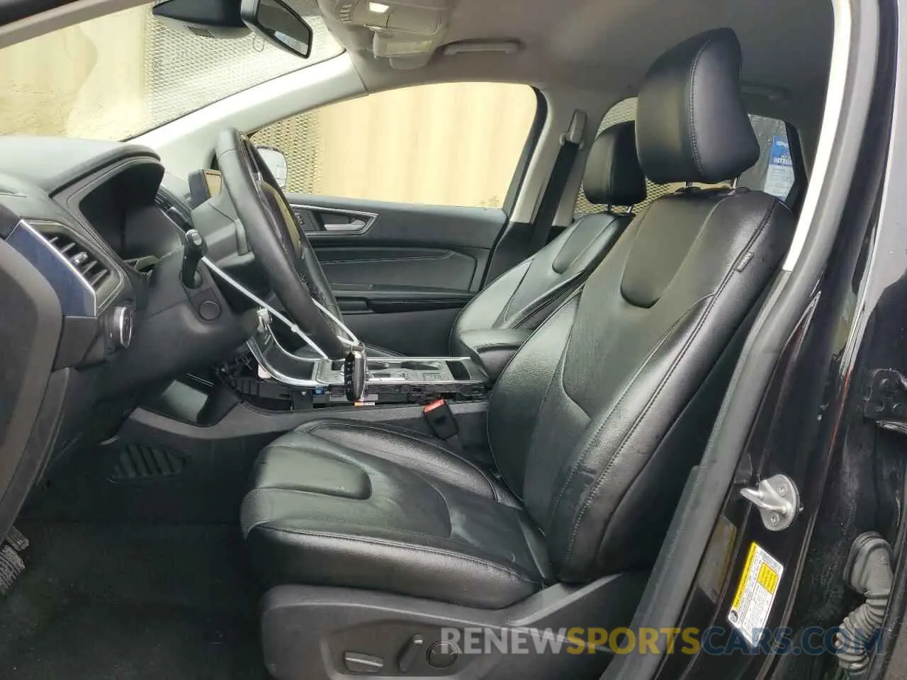 7 Photograph of a damaged car 2FMPK4K92NBB05541 FORD EDGE 2022