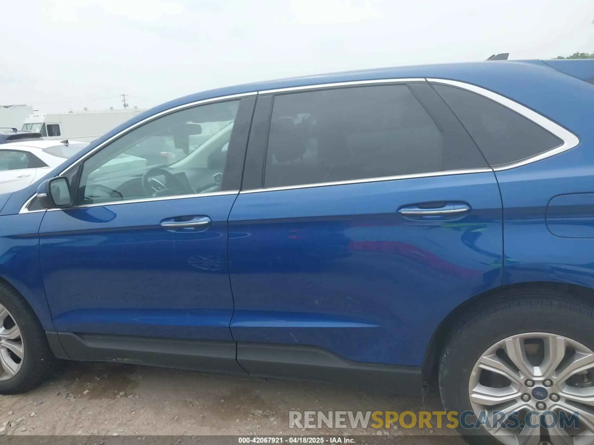 14 Photograph of a damaged car 2FMPK4K93NBA94971 FORD EDGE 2022