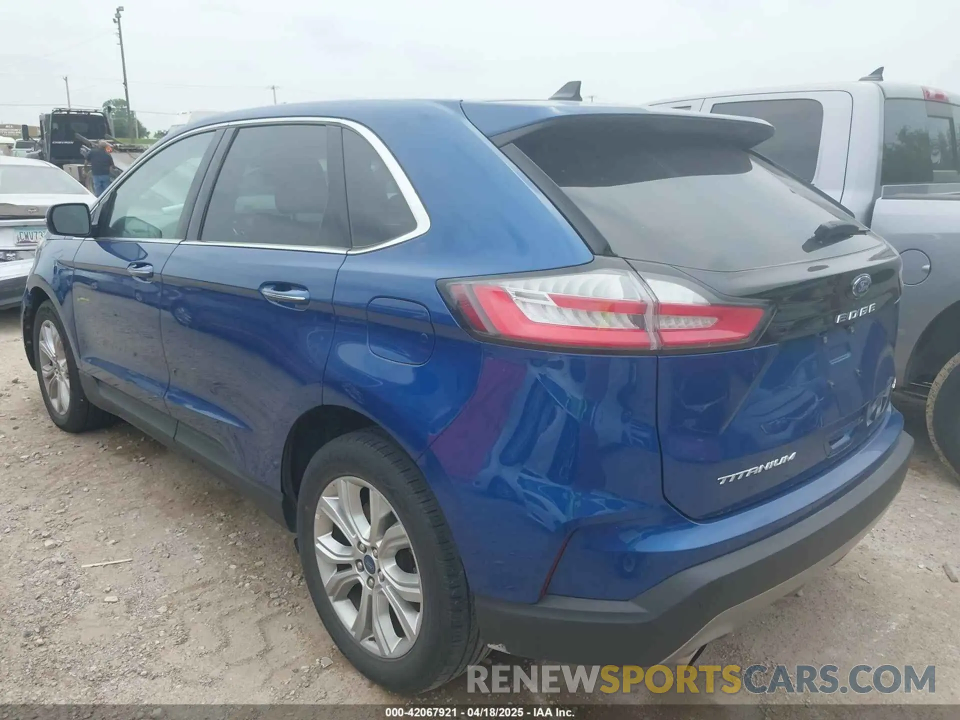 3 Photograph of a damaged car 2FMPK4K93NBA94971 FORD EDGE 2022