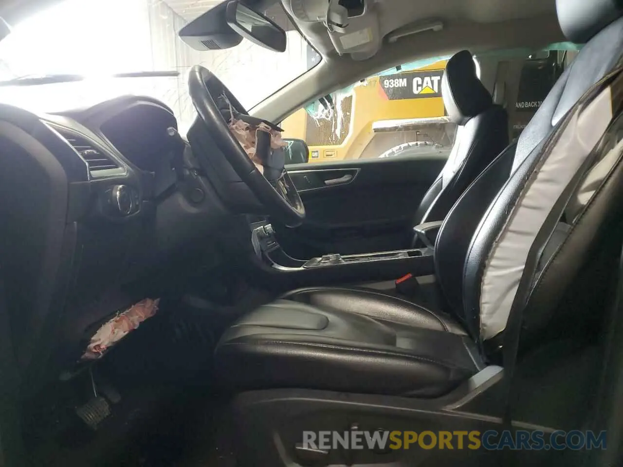 7 Photograph of a damaged car 2FMPK4K94NBA62742 FORD EDGE 2022