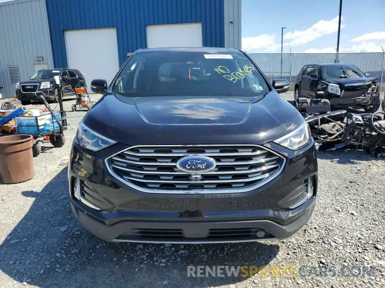5 Photograph of a damaged car 2FMPK4K94NBA75538 FORD EDGE 2022