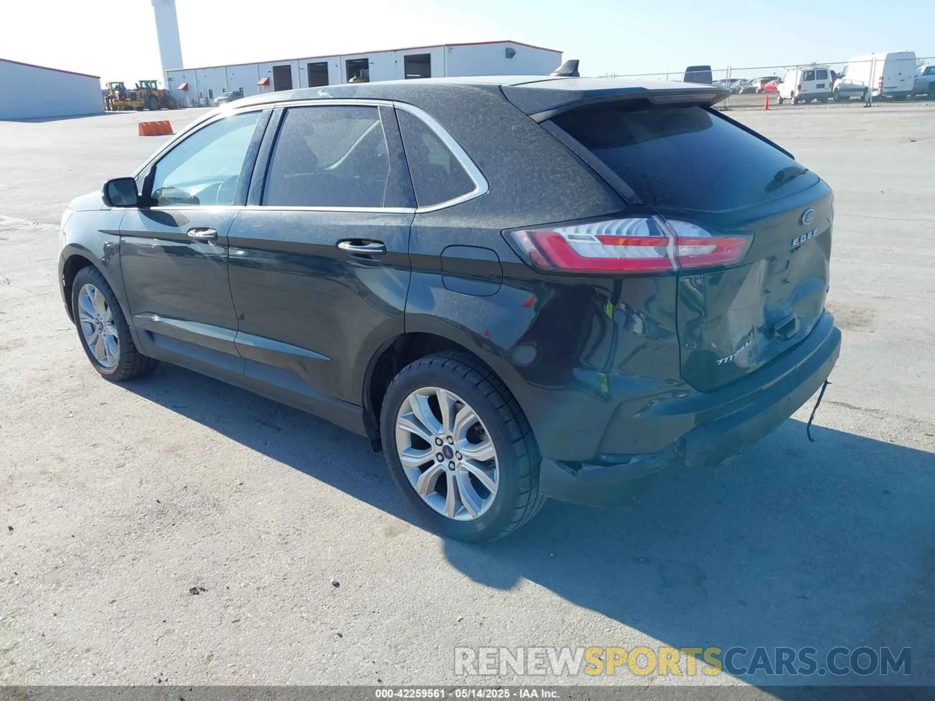 3 Photograph of a damaged car 2FMPK4K95NBA53113 FORD EDGE 2022