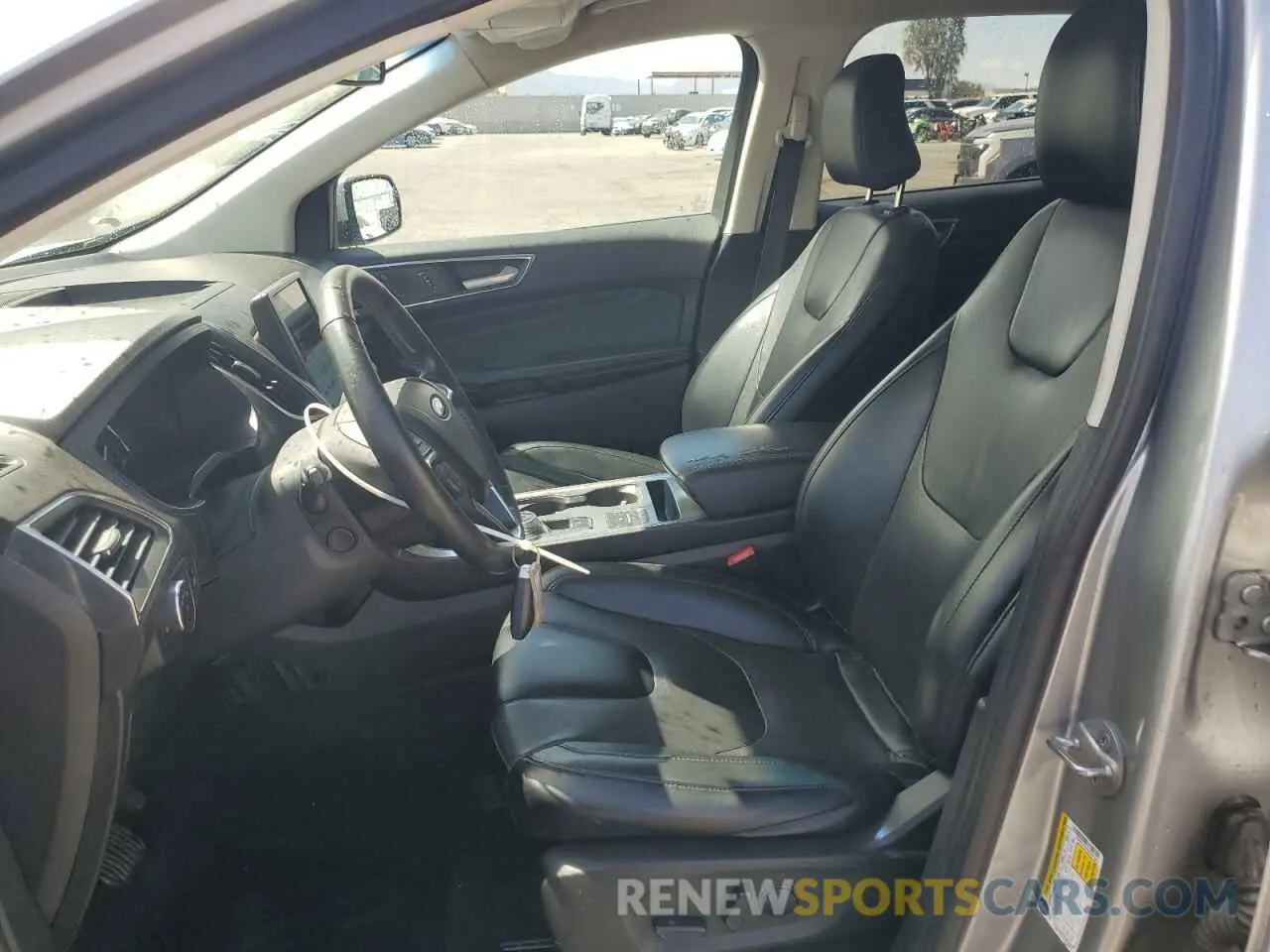 7 Photograph of a damaged car 2FMPK4K97NBA37656 FORD EDGE 2022