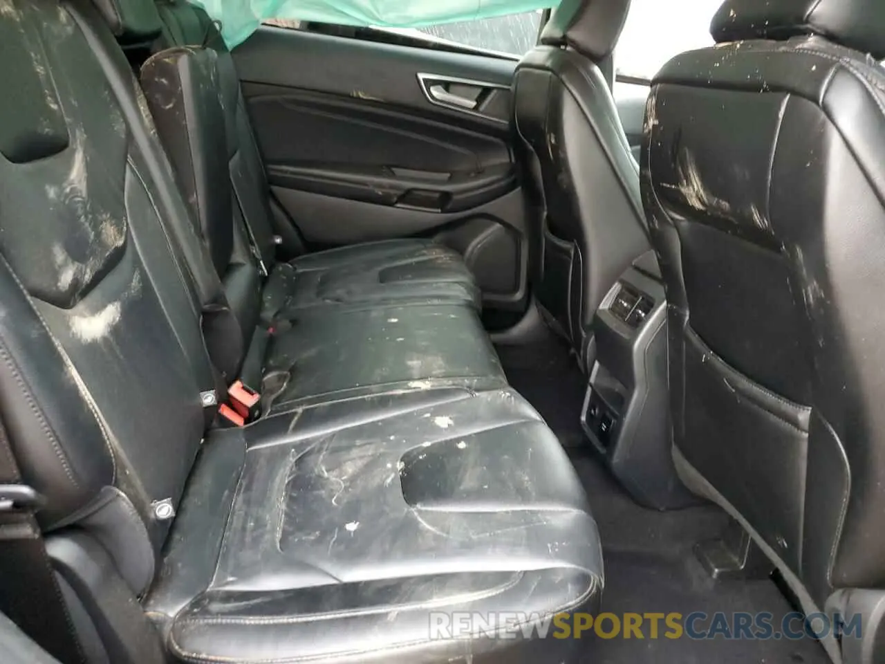 11 Photograph of a damaged car 2FMPK4K97NBB08001 FORD EDGE 2022