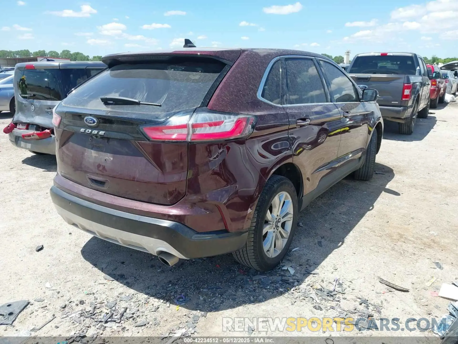 4 Photograph of a damaged car 2FMPK4K98NBA31512 FORD EDGE 2022