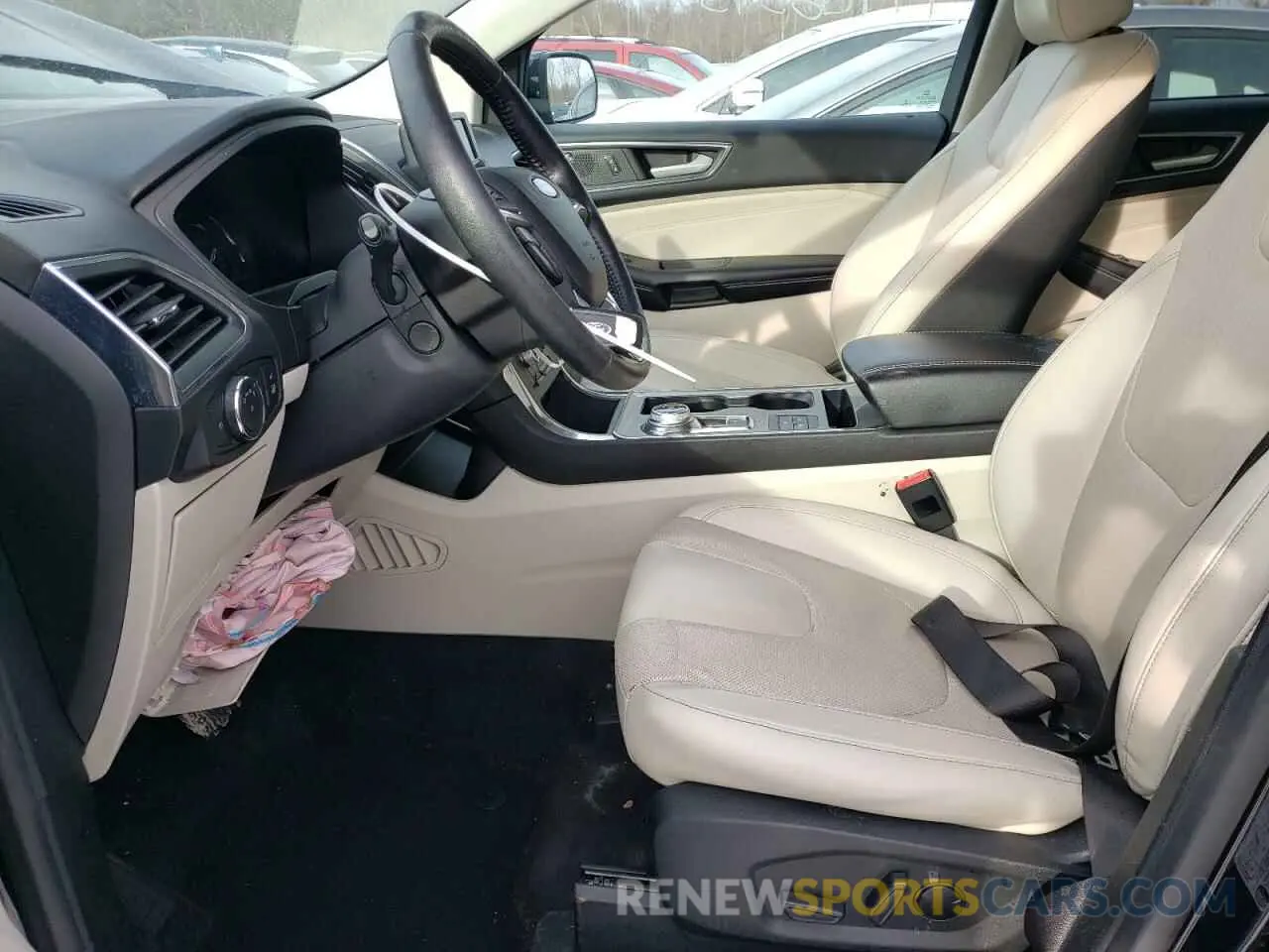 7 Photograph of a damaged car 2FMPK4K98NBA37682 FORD EDGE 2022