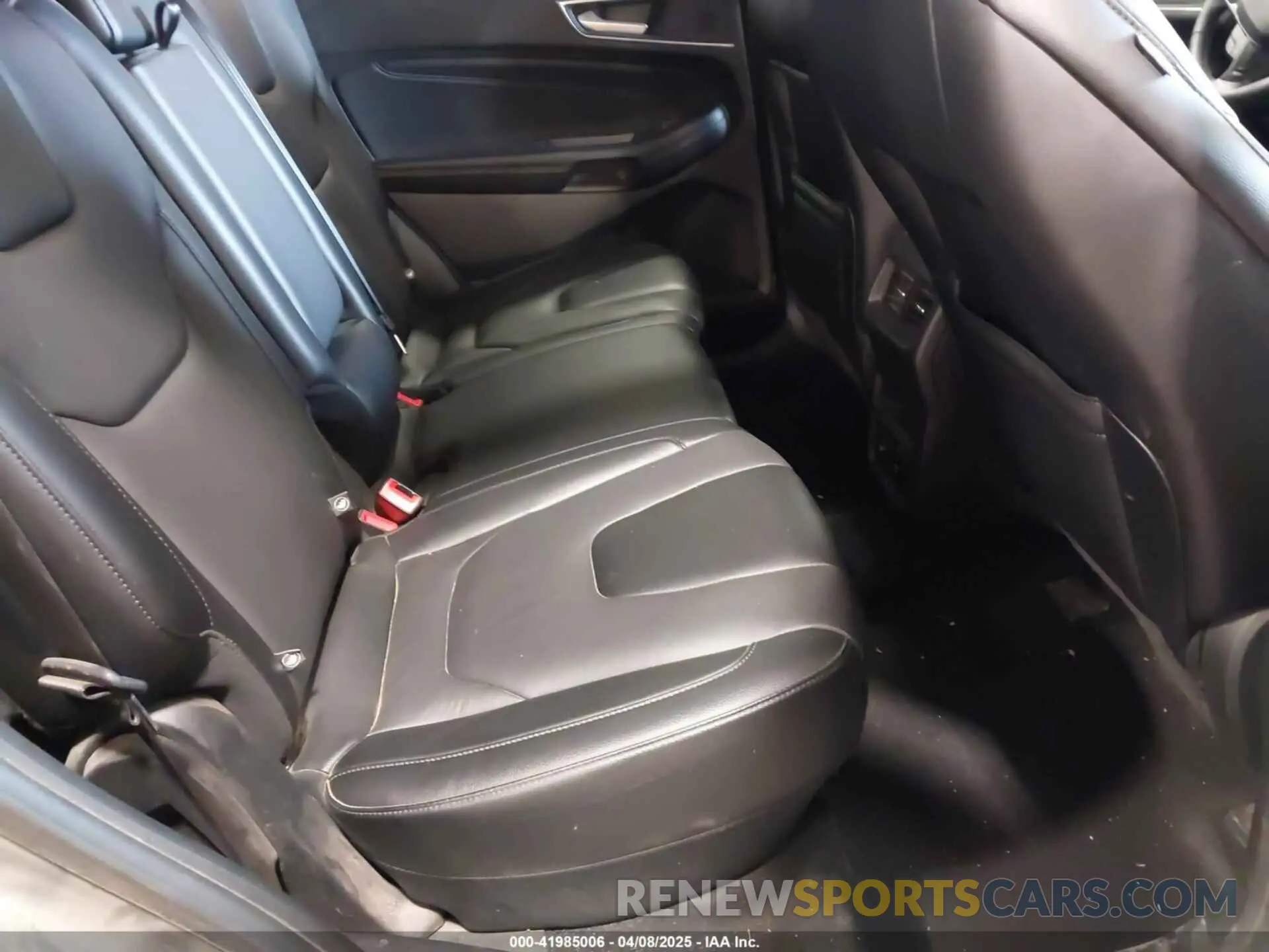 8 Photograph of a damaged car 2FMPK4K98NBA77082 FORD EDGE 2022