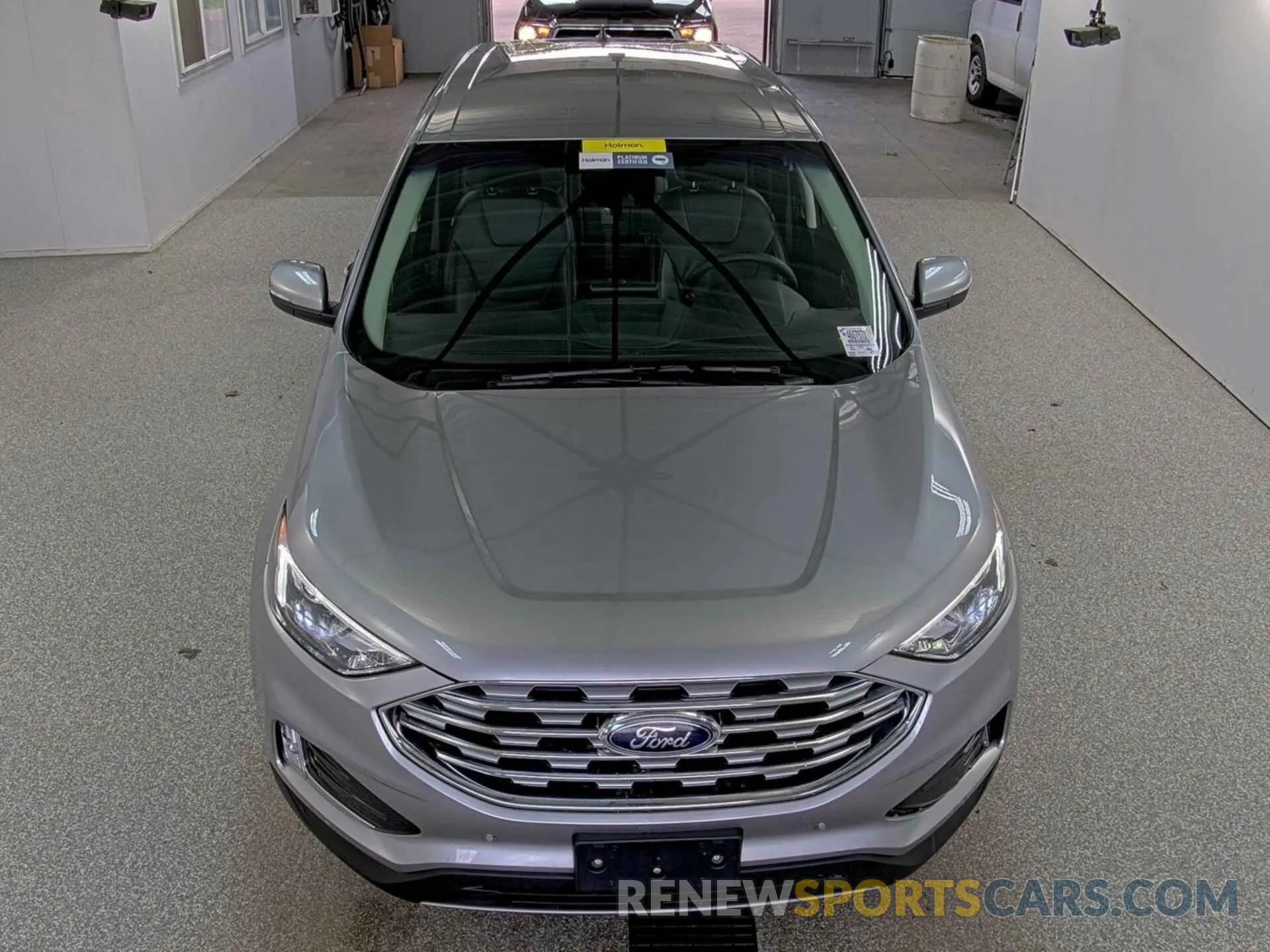 32 Photograph of a damaged car 2FMPK4K98NBA81777 FORD EDGE 2022